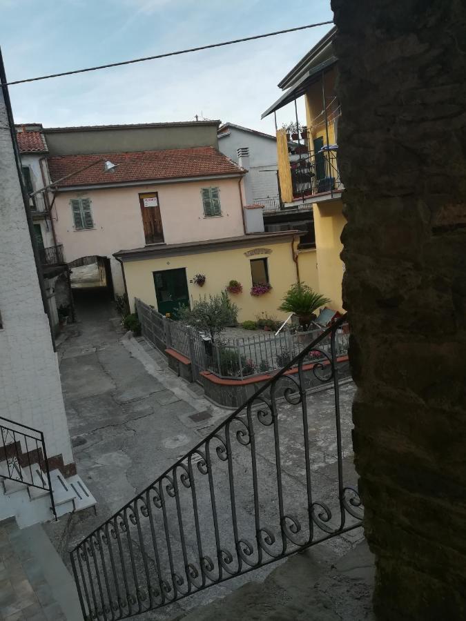 La Casa Del Borgo Διαμέρισμα Beverino Εξωτερικό φωτογραφία